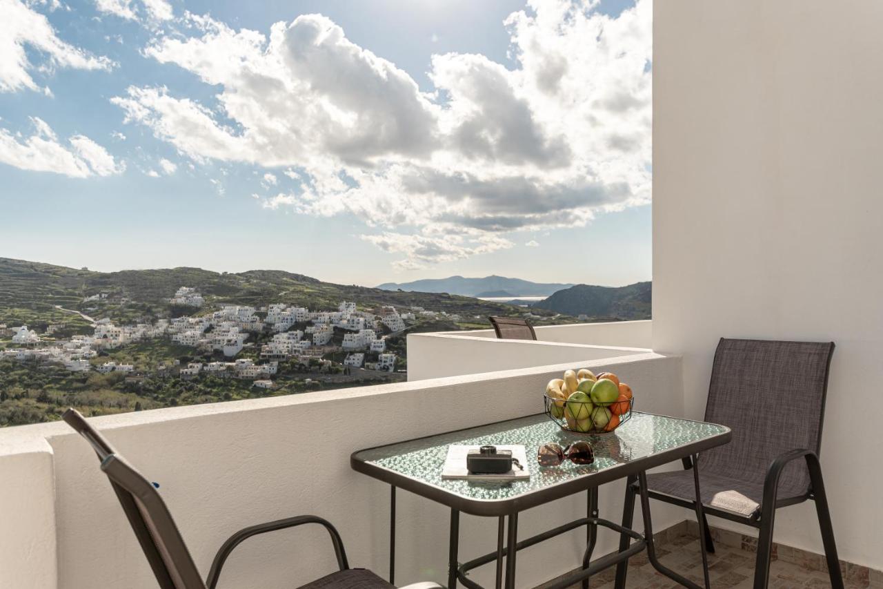 Nick & Debbie'S Two-Storey Apartment Melanes ภายนอก รูปภาพ